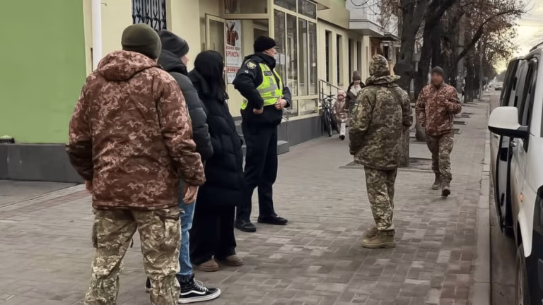 В Одесі під час стрілянини поранили військового з ТЦК
