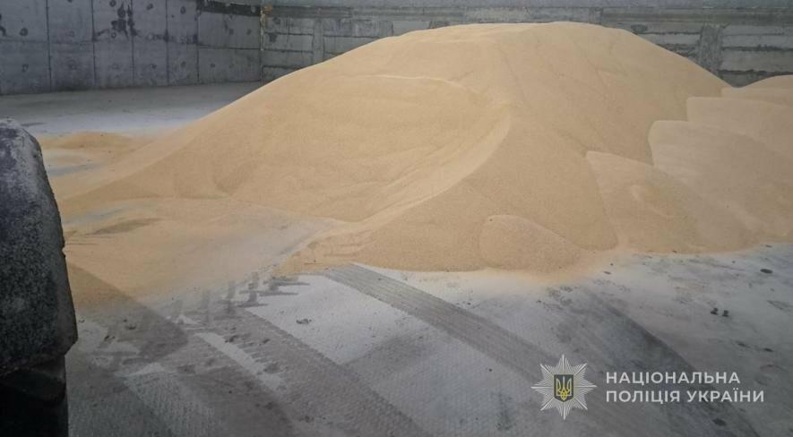 На Одещині трьох перевізників судитимуть через зникнення 86 тонн сої під час перевезення