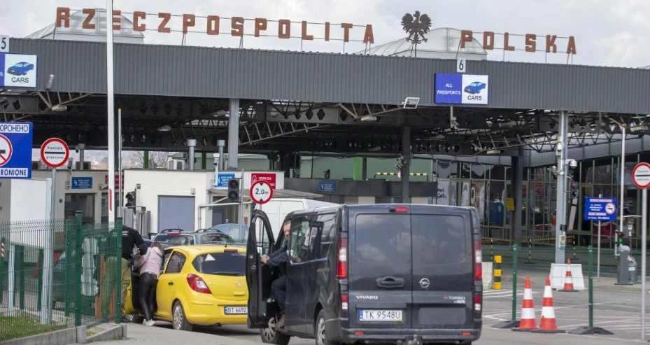 Поездка из Украины в Польшу в 2026 году: что нужно знать перед пересечением границы?