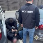 Посадовця РТЦК та СП Одещини затримали за отримання хабара за обіцянку перевести військового у тиловий підрозділ
