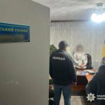 На Одещині викрили посадовицю, яка під прикриттям “допомоги” отримувала хабар