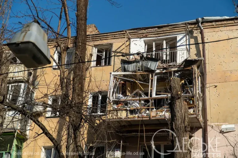 Як отримати гроші на відновлення після атаки: покрокова інструкція для одеситів, чиї житла зазнали руйнувань