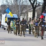 У Кілії провели в останню путь прикордонника зі Сумщини, який мріяв про перемогу і повернення на Зміїний
