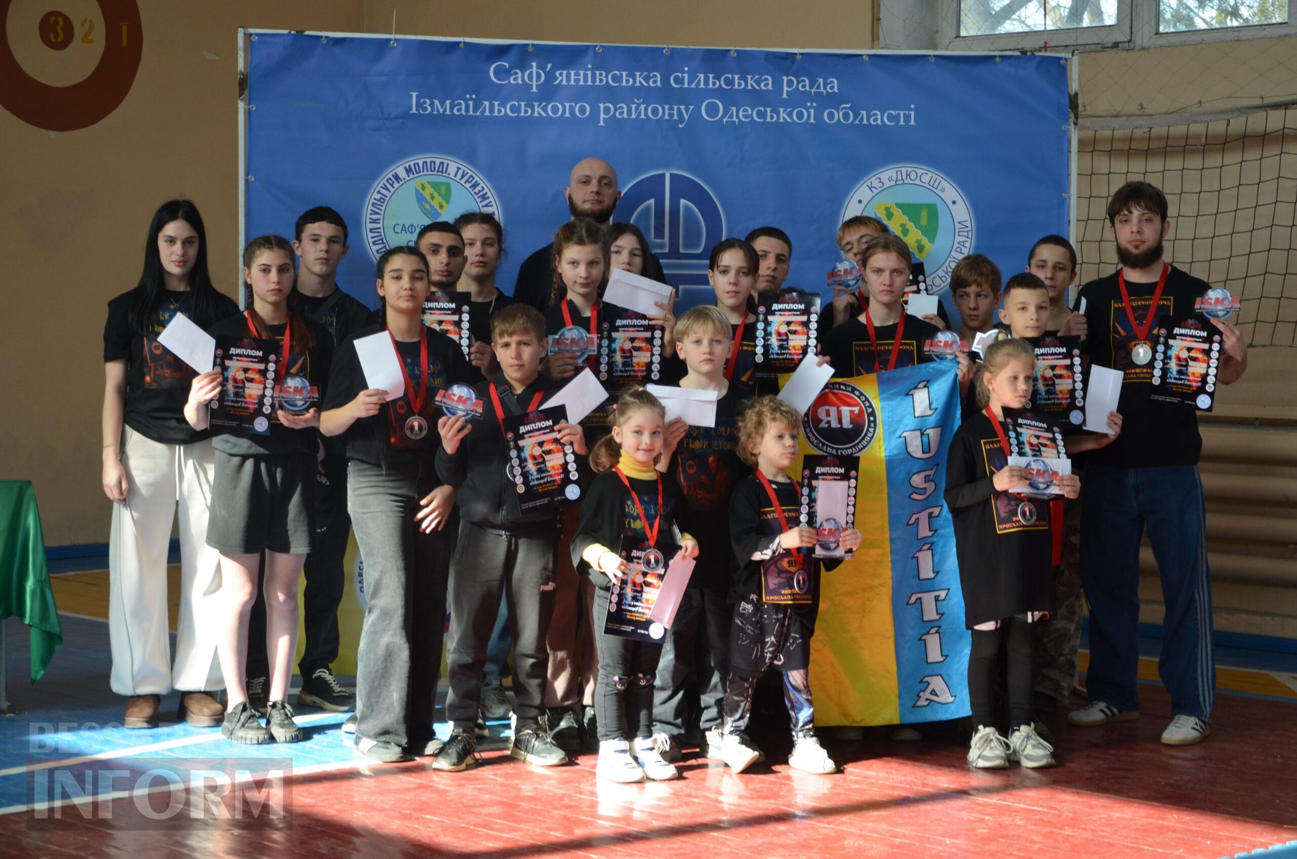 Гарт сили й духу: у Саф’янівській громаді пройшов міжрегіональний чемпіонат ISKA з кікбоксингу