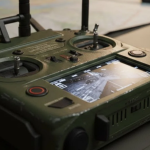 Майбутнє тактичної розвідки та ударних місій з використанням дронів на оптоволоконному кабелі