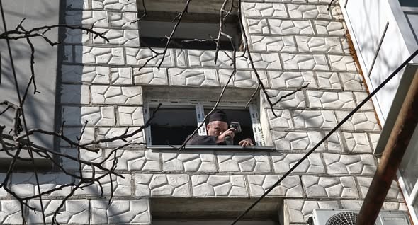 У Татарбунарах тривають відновлювальні роботи після ворожого ракетного удару