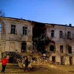 В Одесі після атаки десятки будинків і вищий навчальний заклад зазнали руйнувань, працюють оперативні штаби (фото)