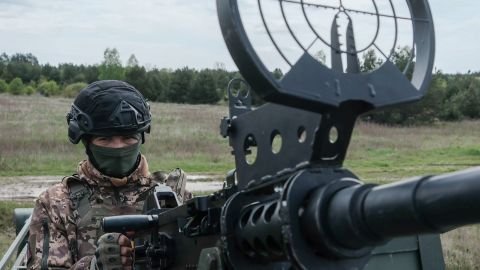 За словами Кулеби, перші добровольчі групи вже протистоять російським дронам в Одесі