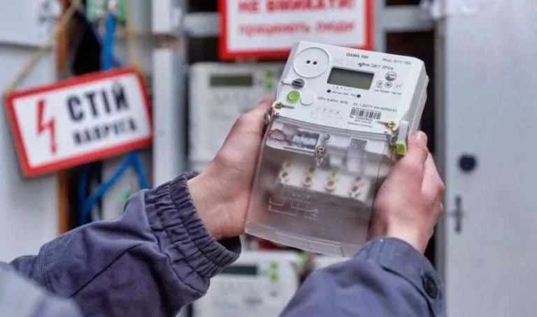 Оптимізація витрат на електроенергію: заміна лічильника на двозонний та енергонезалежність