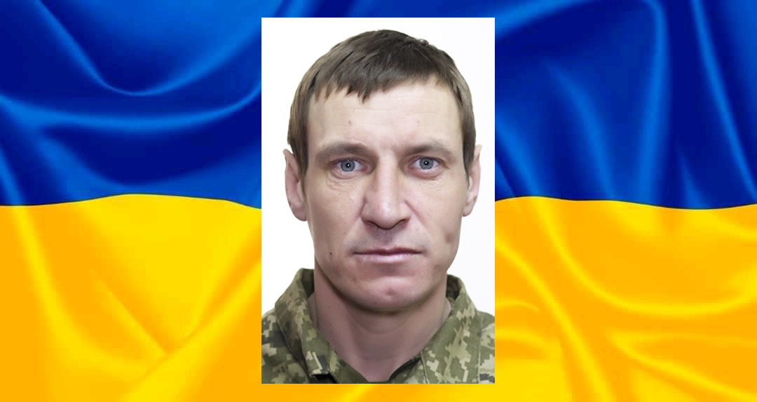 У Білгород-Дністровській громаді прощаються з Героєм Русланом Тихоновим