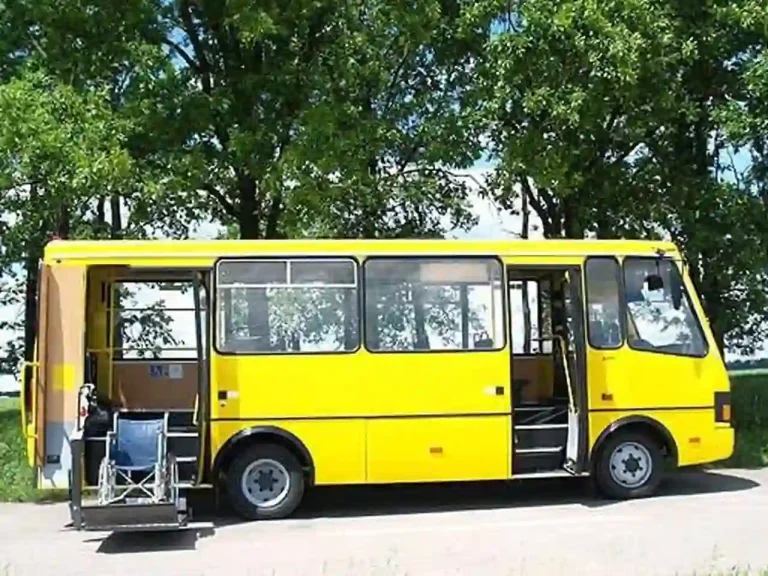 У квітні в Одесі курсуватимуть спецавтобуси — повний перелік маршрутів та розкладу