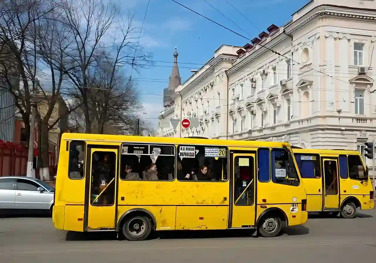 У мерії Одеси відреагували на чутки про проїзд у маршрутках по 30 грн