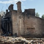 В Одесі жителі самостійно відбудовують історичні будинки, пошкоджені під час обстрілів