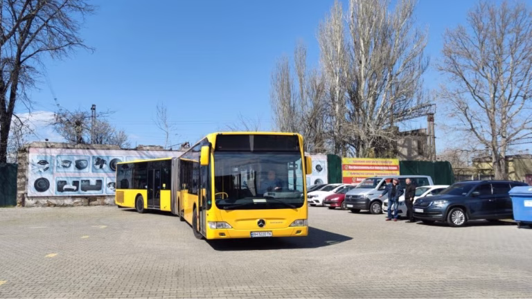 В Одесі запустили ще один маршрут для соціальних автобусів