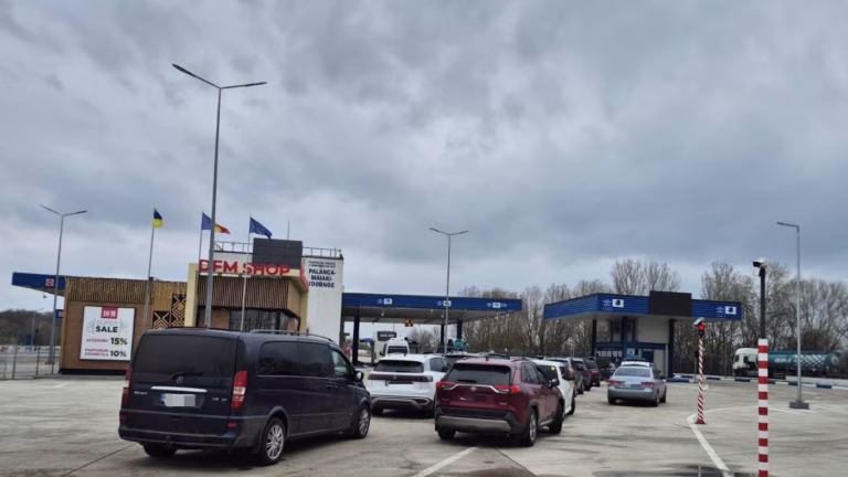 Перед святами на Одещині виникли затори — ускладнено рух до Молдови