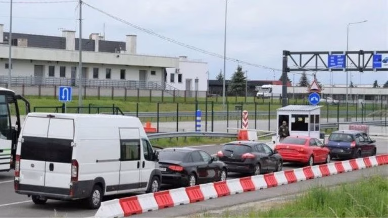 Маршрут Одеса—Молдова перекритий: останні дані з траси