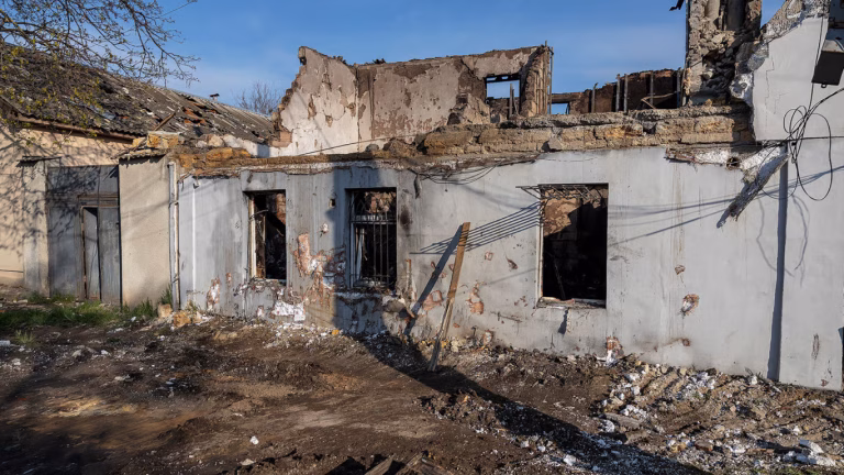 Дроновий удар в Одесі вбив молоде подружжя, напад приписують російським силам