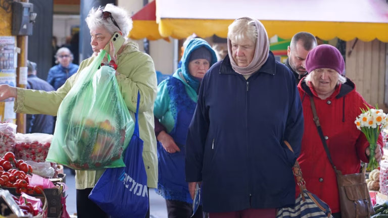 Оновлений прайс на паски на Привозі в Одесі напередодні свята