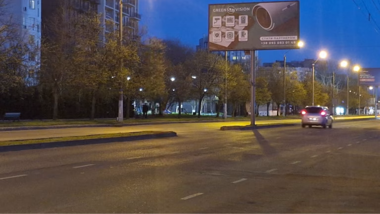 Завтрашній графік відключень світла в Одесі: що варто знати