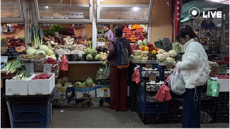 Навесні на Новому базарі в Одесі: що стало дорожчим, а що — дешевшим