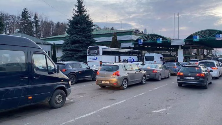 Виїзд з Одеси до Молдови ускладнено через перевантажену трасу