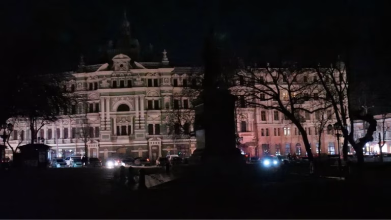 Електропостачання в Одесі: актуальна інформація про відключення й графіки на завтра