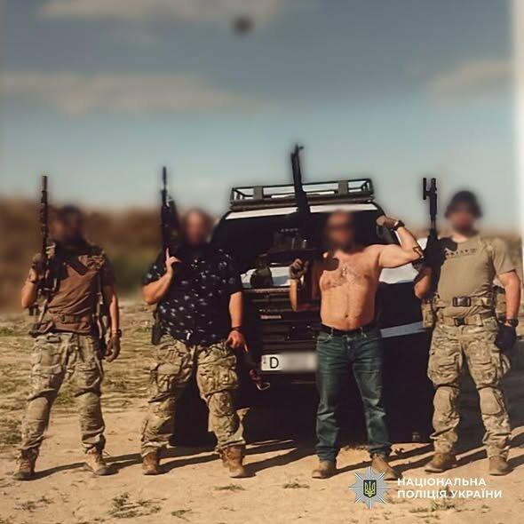 В Одесі банда катувала чоловіка електричним струмом, вимагаючи 360 тисяч доларів