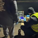 Трансфер за кордон перетворився на ножовий інцидент — в Одесі затримали псевдопереправників