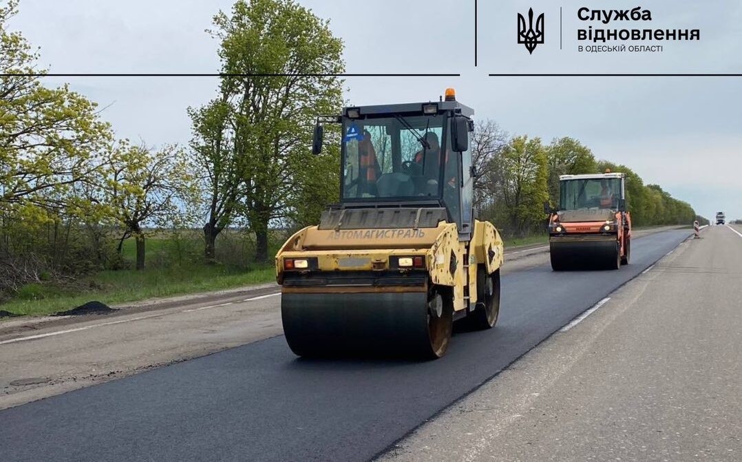 На головних трасах Одещини ліквідують наслідки зимових негод