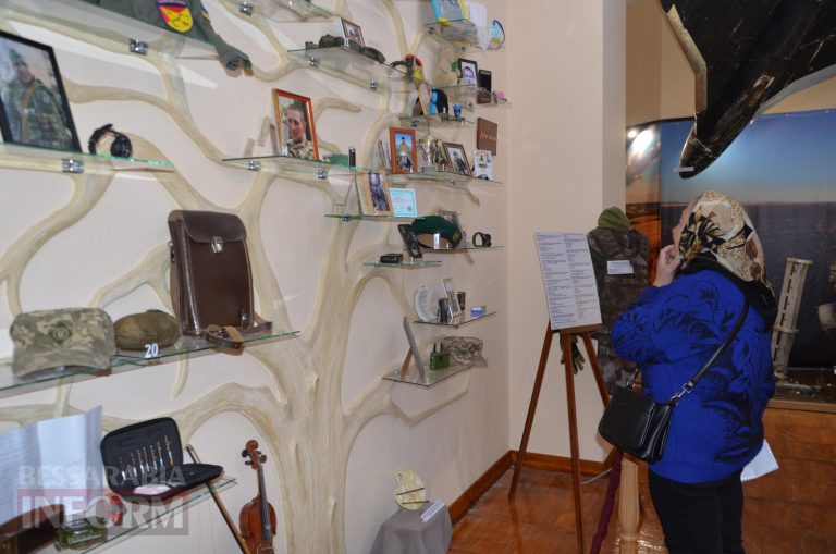 В Ізмаїлі відкрили експозицію «Війна за незалежність України», що закарбовує пам’ять у серцях
