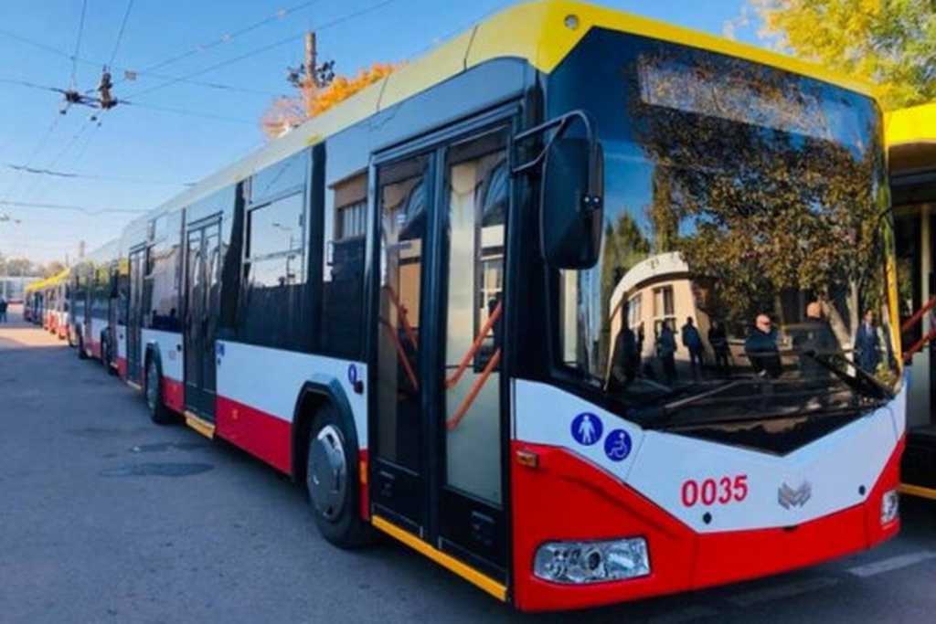 В Одесі трамваї відновлюють рух частково: як курсує транспорт 1 квітня