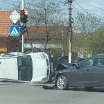 В Ізмаїлі через проїзд на червоний сигнал автомобіль перекинувся — троє госпіталізовані