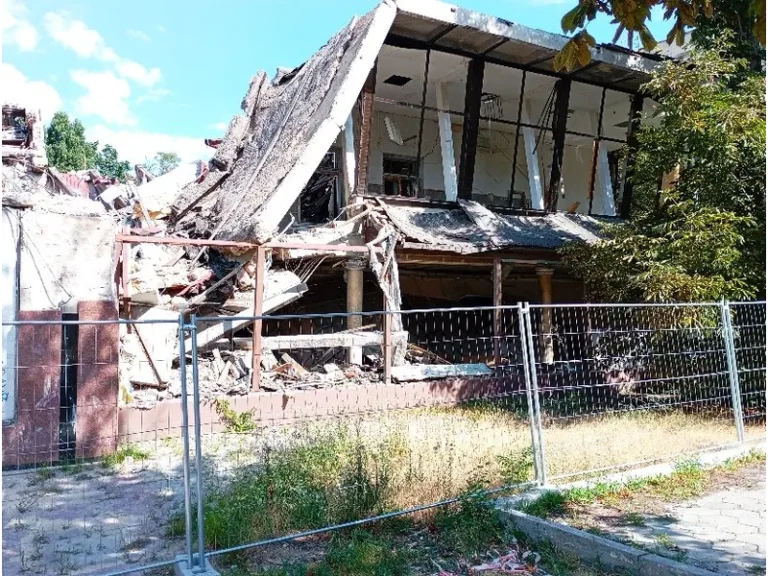 Зруйновану кондитерську «Профітролі» з історією виставили на аукціон в Одесі