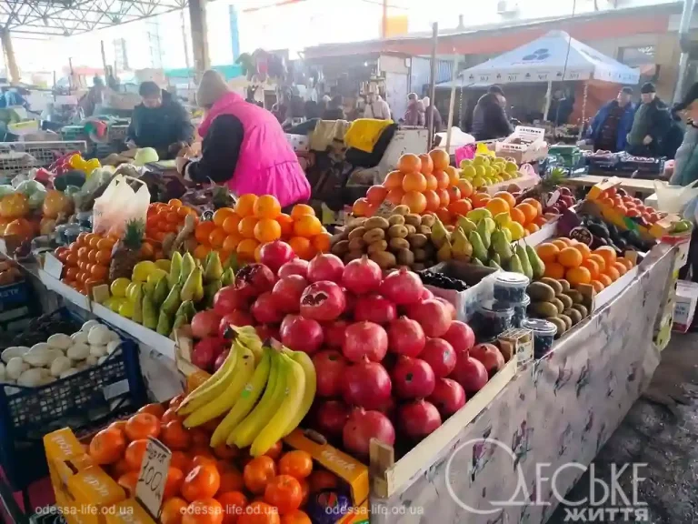 У Одесі овочі дорожчають — коли чекати зниження цін