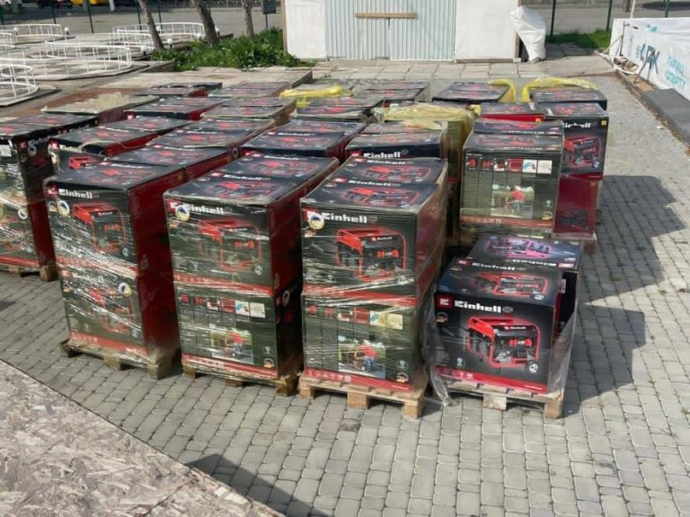 Одеса отримала 40 генераторів від Європи для посилення енергетичного захисту — ФОТО