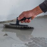 Формирование надежных поверхностей: тонкости выбора смесей для пола и стен