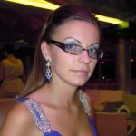 Через фото в кокошнику почесну консулку від Одеси відкликали з посади в Домініканській Республіці