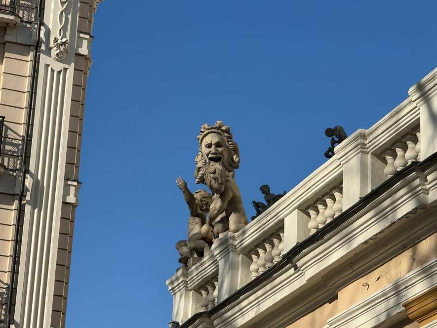 В Одесі дебютує інноваційна вистава за романом Амелі Нотомб