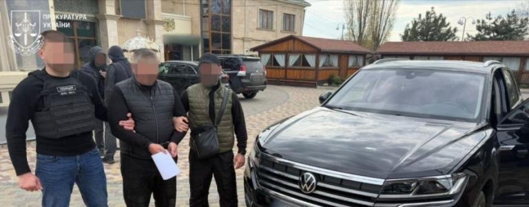 За долари в Одесі продавали підроблені довідки про діабет, щоб ухилитися від армії