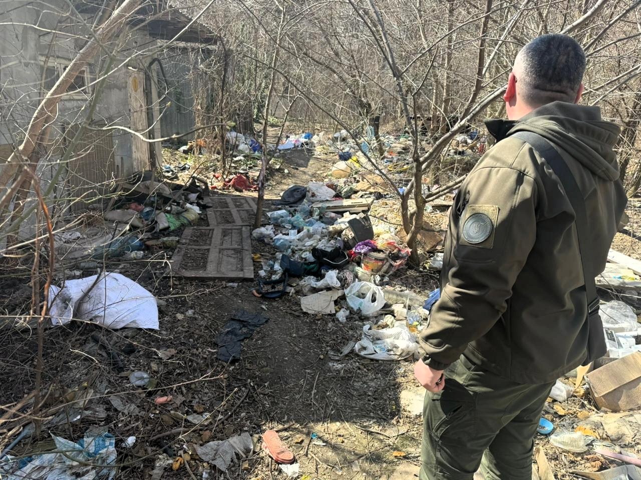 Інспекція в Одесі й області виявила низку незаконних звалищ