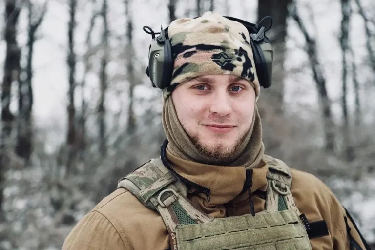 Одещина попрощалася з молодим командиром ударних дронів Іваном Ширшовим, що захищав небо й землю