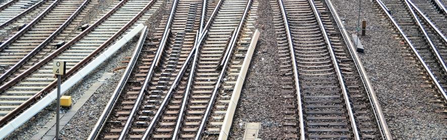 12-річний хлопець у Одесі зазнав ураження струмом, залізши на вагон потяга