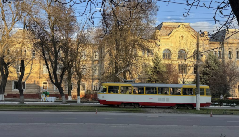 В Одесі тимчасово припинили рух трамвая №18 — що відомо про зміни