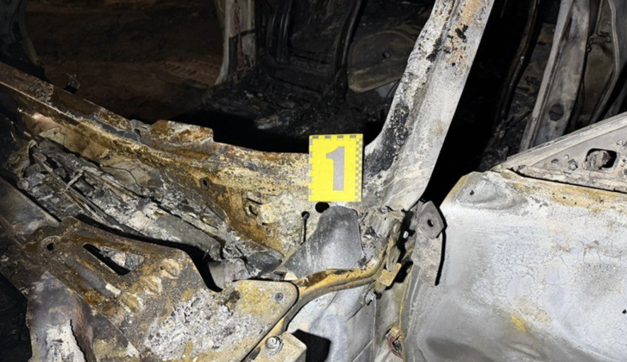 На Одещині чоловік підпалив автівку бабусі — ФОТО