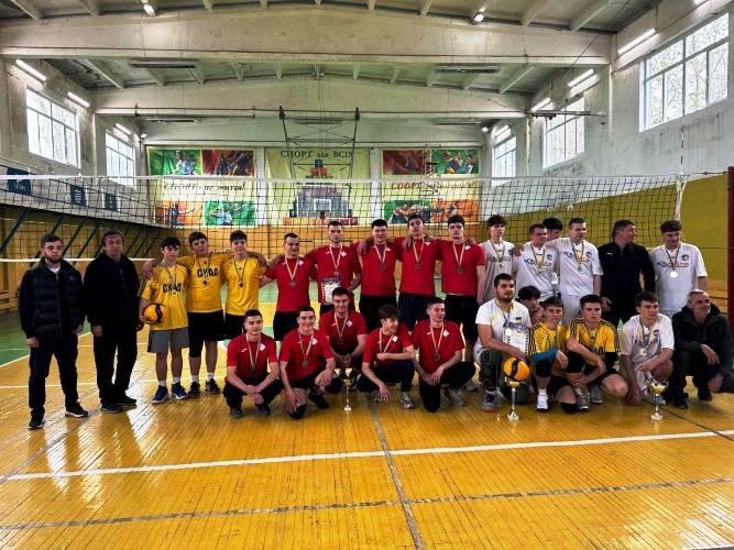 Болградський «Колос» тріумфував у турнірі Бессарабської ліги — волейболісти визнані найкращими