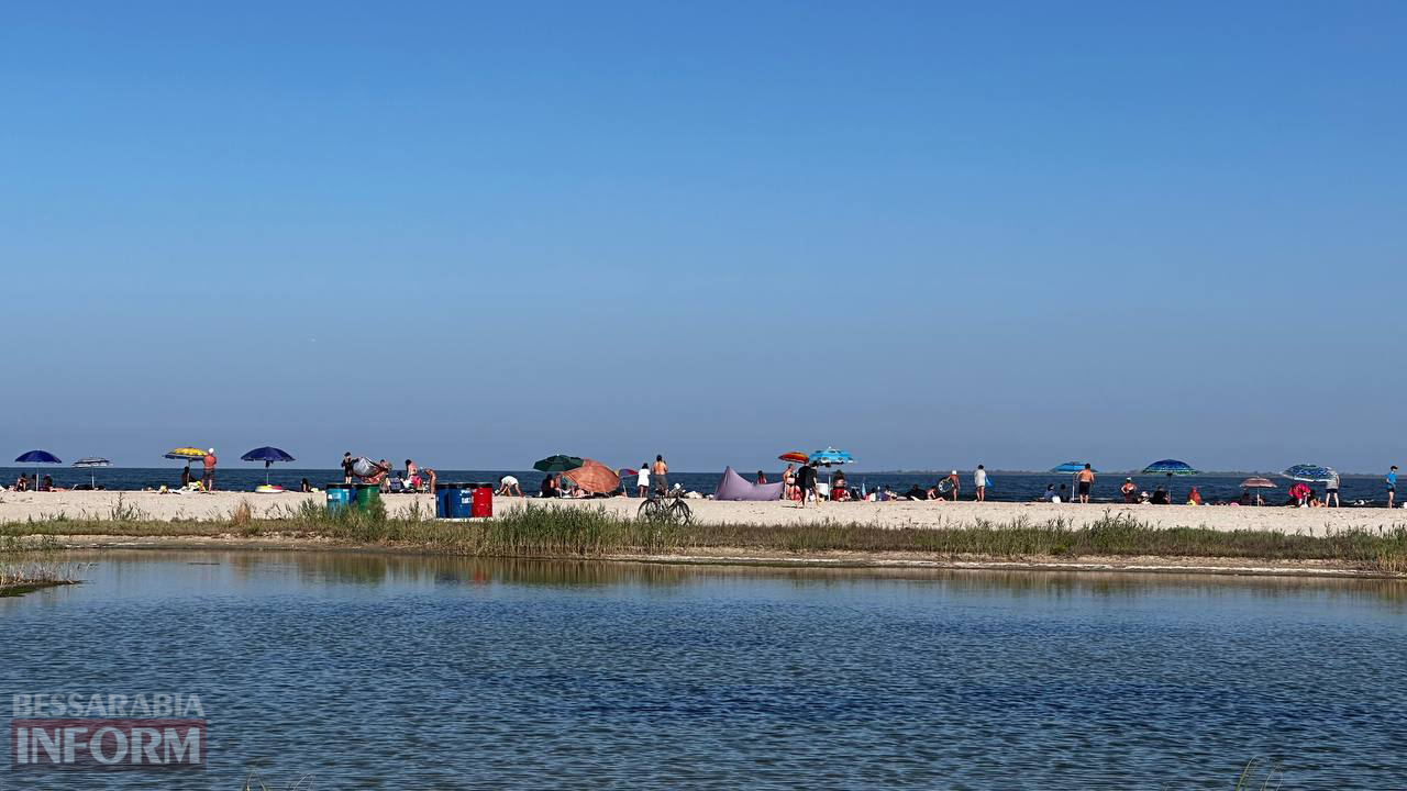 Цьогорічний сезон у Приморському пройде в режимі «як є» через відсутність укриттів і доріг