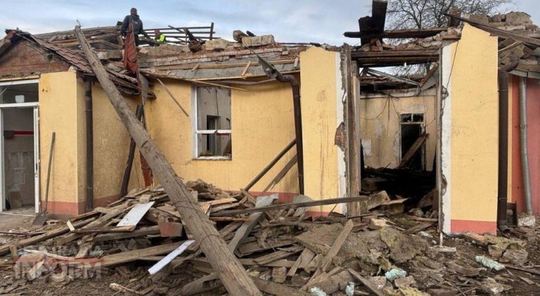 Попри фейки й руйнування: як Саф’янівська лікарня переструктурувала роботу після атаки