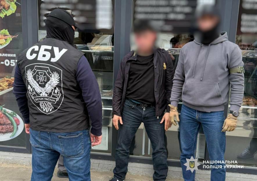 Одесита шантажували: іноземці та місцевий вимагали з чоловіка неіснуючий борг — ФОТО