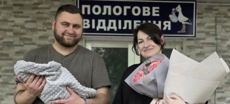 У сім’ї прикордонників з Одещини з’явилася донька — ФОТО