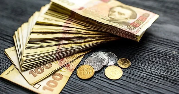Як обрати мікрофінансовий сервіс і не потрапити на невигідні умови